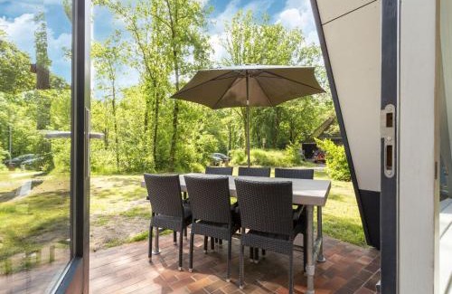 Stramproy Maison | Secluded Holiday Home in Limburg with a Terrace