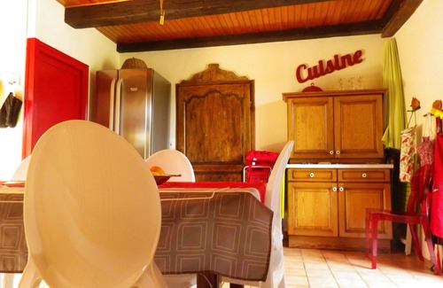 Beauville Maison | Villa 4★ – Piscine au sel et Chauffée, boulodrome, fitness, Spa & Grand Jardin