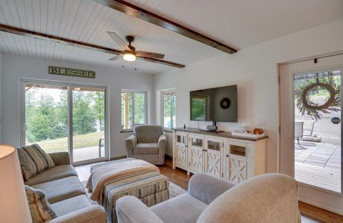 Marathon Maison | Secluded Marathon Hideaway with Fire Pit and Views!