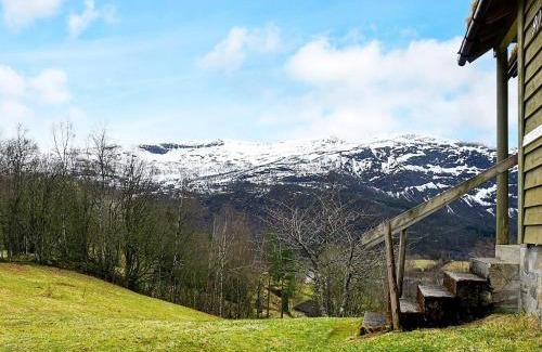 Forde Maison | Secluded Mountain Retreat-By Traum