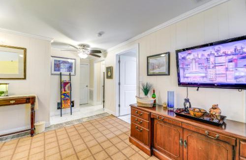 Newport Maison | Secluded Newport Getaway with Fire Pit and Grill!
