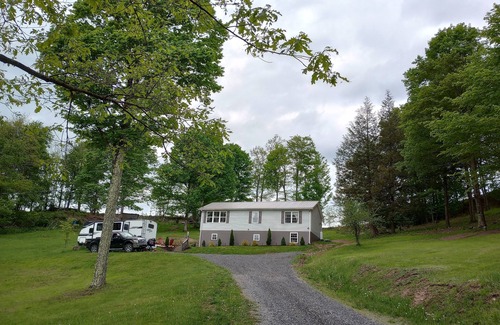 Canaan Valley Maison | Secluded peaceful mountain getaway! You will love the mountain views.