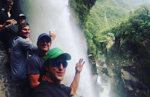 Banos de Agua Santa Cabine | Secluded romantic cabin ,nestled in an Ecuadorian canyon!