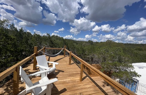 Dripping Springs Cabine | Secluded, Romantic Yurt w/Hot Tub at The Yurtopian - "Lizzie"