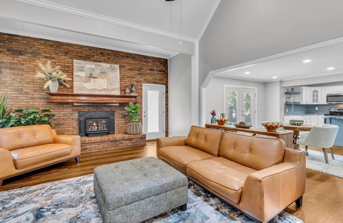 Starkville Maison | Modern Retreat | Near Dodson farms | Charming