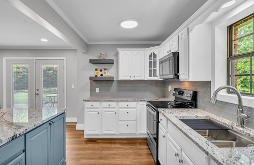 Starkville Maison | Modern Retreat | Near Dodson farms | Charming