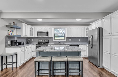 Starkville Maison | Modern Retreat | Near Dodson farms | Charming