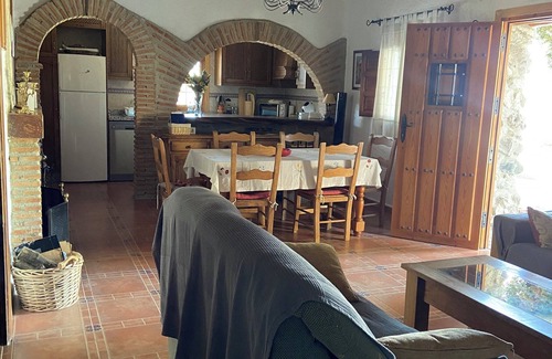 Orgiva Maison | Maison de campagne retirée en pierre avec une piscine totalement privée