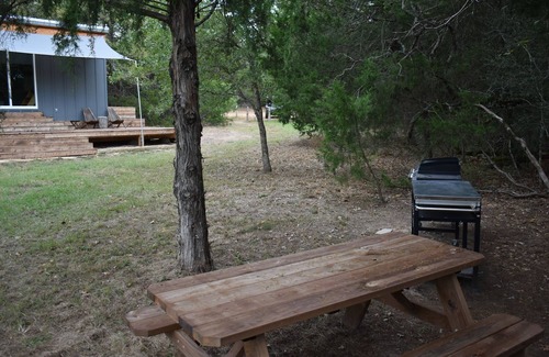 Paige Cabine | Secluded Tiny Cabin with firepit, stargaze and hike