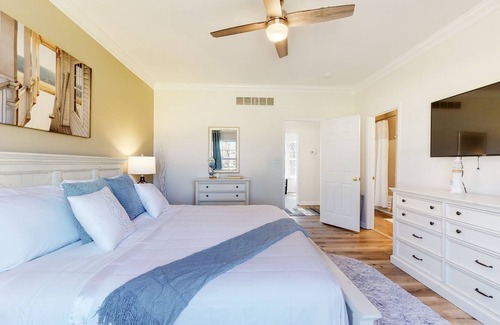Hillview Appartement | second floor 1 bedroom + office W/D & easy parking