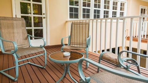 Lowlands Cabine | Secret Garden Guest House