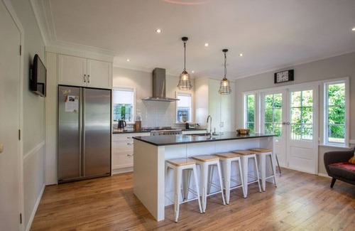 Lynmore Maison | Secret Garden House Rotorua
