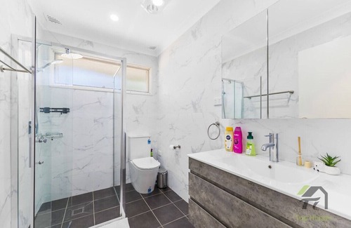 Baulkham Hills Maison | Secret Garden in Baulkham hills