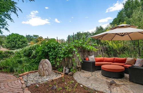 Tesuque Maison | Secret Garden - Retraite tranquille d'Adobe avec un merveilleux jardin