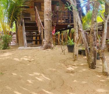 Lahugala Cabine | Secret Paradise Panama