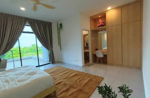 Malacca City Maison | SecreteGarden627 3 storey 5r4b PartyHome 12-20pax