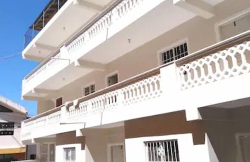 Las Terrenas Appartement | #2 - Ananda-Budget-Appartement-Salle de bain privée séparée-Vue sur la cour