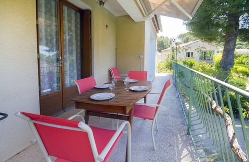 La Ciotat Villa | Piscine chauffée sécurisée, appartement climatisé dans villa à 800 m de la mer