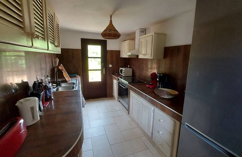 Nianing Villa | Villa sécurisée avec piscine et jardin exotique