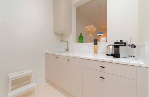 Barrio de La Latina Appartement | Seductor piso en La Latina / Calle Mediodía Grande