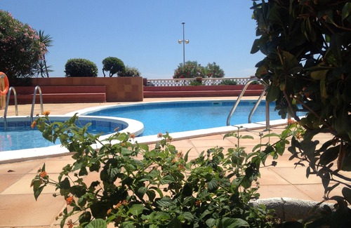 Cunit Appartement | Découvrez Barcelone et passez des jours de détente au bord de la mer!