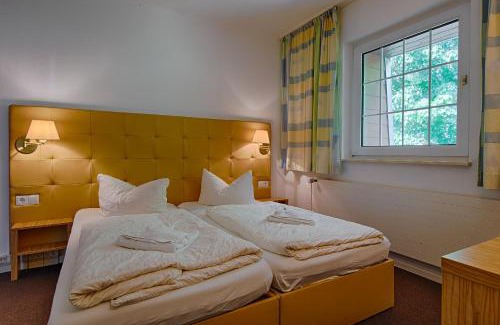 Storkow Hôtel | See Hotel Karlslust Chalets