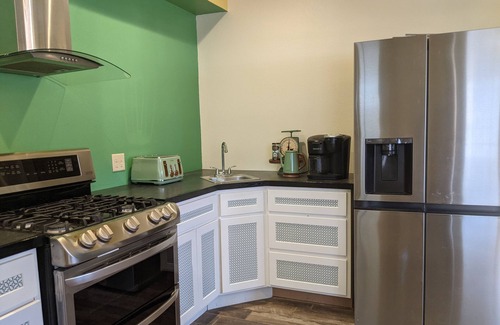 Alva Maison | See nearby attractions, Visit Little Sahara, great salt plains, Alabaster Cavern