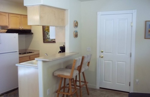 Village Grove Maison | Maintenant en visite virtuelle ... Des rabais hebdomadaires de 18% et mensuels de 30% s'appliquent
