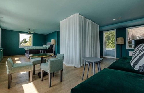 Meilen District Appartement | Seeloft on the lake - panoramic views - a Sharp hotel