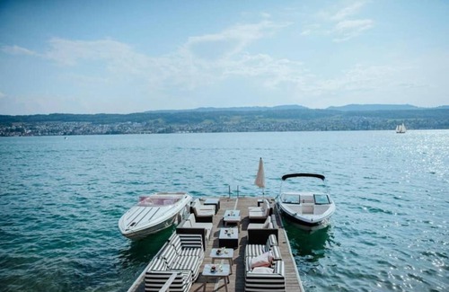 Meilen District Appartement | Seeloft on the lake - panoramic views - a Sharp hotel