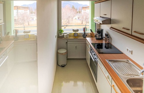 Bodensdorf Appartement | Seezugang & Ski Ossiacher See by Interhome