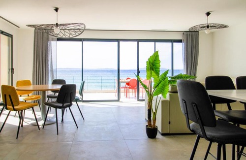 Cavaliere Beach Appartement | SELECT'soHOME - Appartement pour 6 personnes sur la plage de Cavalière - Vue mer - 4 étoiles - BLUEMOON