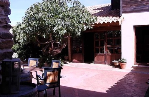 San Carlos del Valle Cottage | Gite Vallehermoso pour 12 personnes