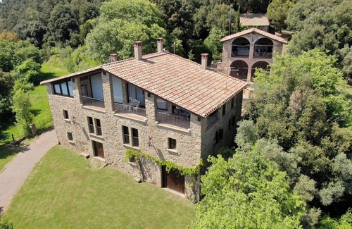 Beguda Cottage | Impresionante masía con vistas panorámicas y capacidad para 18 personas
