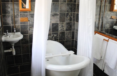 Krugersdorp Appartement | Self-catered Loft Apartment With Pool