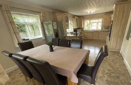 Hoveton Cottage | Gîte 5 chambres Waterside Retreat Cottage Wroxham, Norfolk Broads, Eng
