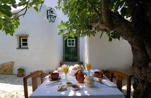 Aldeia da Mata Pequena Cottage | Gîte Aldeia da Mata Pequena, Turismo & Lazer, Lda pour 6 personnes