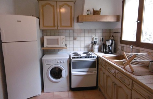 Ceyreste Appartement | gîte indépendant dans maison particulière, à Ceyreste à 10 minutes des plages