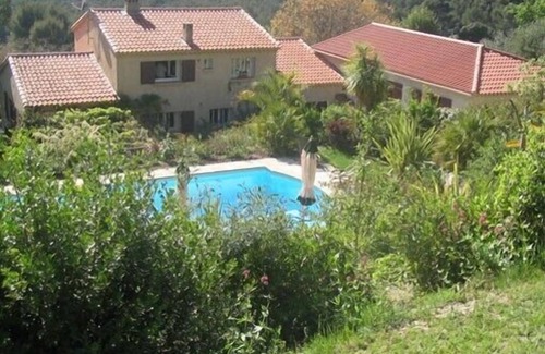 Ceyreste Appartement | gîte indépendant dans maison particulière, à Ceyreste à 10 minutes des plages