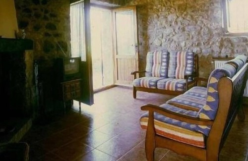 Maia de Montcal Cottage | Gîte Cal Tort pour 7 personnes