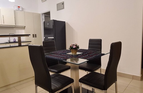 Homagama Appartement | Self Catering Flat (2 BHK AC/HW) at Homagama MCR