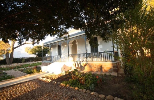 Calitzdorp Maison | Maison indépendante à Calitzdorp avec climatisation et piscine