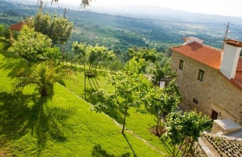 Vila Ruiva Cottage | Self catering Quinta do Pinheiro for 6 people