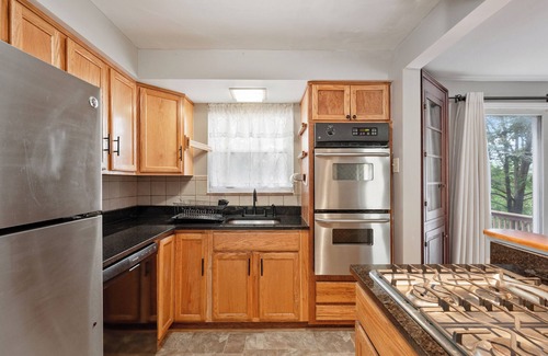 Verona Maison | Zion, charming 3-bedroom house in Verona with AC, WiFi. Enjoy your stay