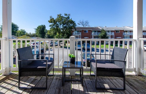 Odenton Appartement | Self Check-in/King Beds/300+Wifi