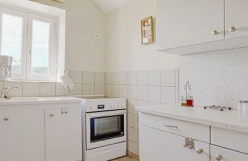 Castelnau-de-Mandailles Maison | Gîte indépendant 2-4 personnes avec piscine partagée