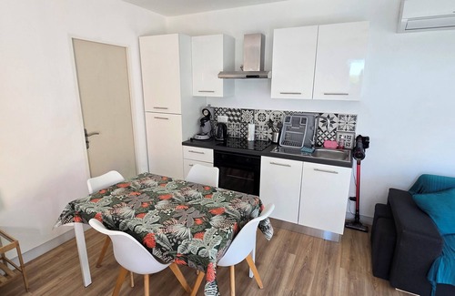 Flassans-sur-Issole Appartement | Studio indépendant au coeur du Var