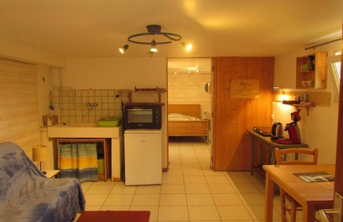 Vulaines-sur-Seine Appartement | Studio indépendant avec jardin proche Fontainbleau