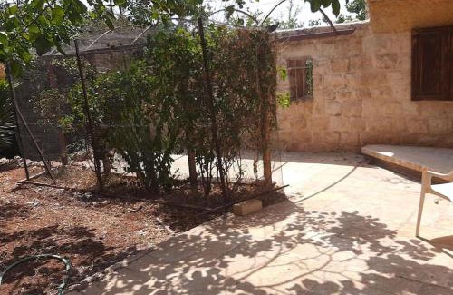 Safed Appartement | Self-Contained Garden apartment with Galilee sea & mountains view 2
