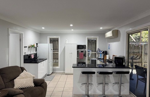 Murarrie Maison | Self Contained Ground Level Apartment